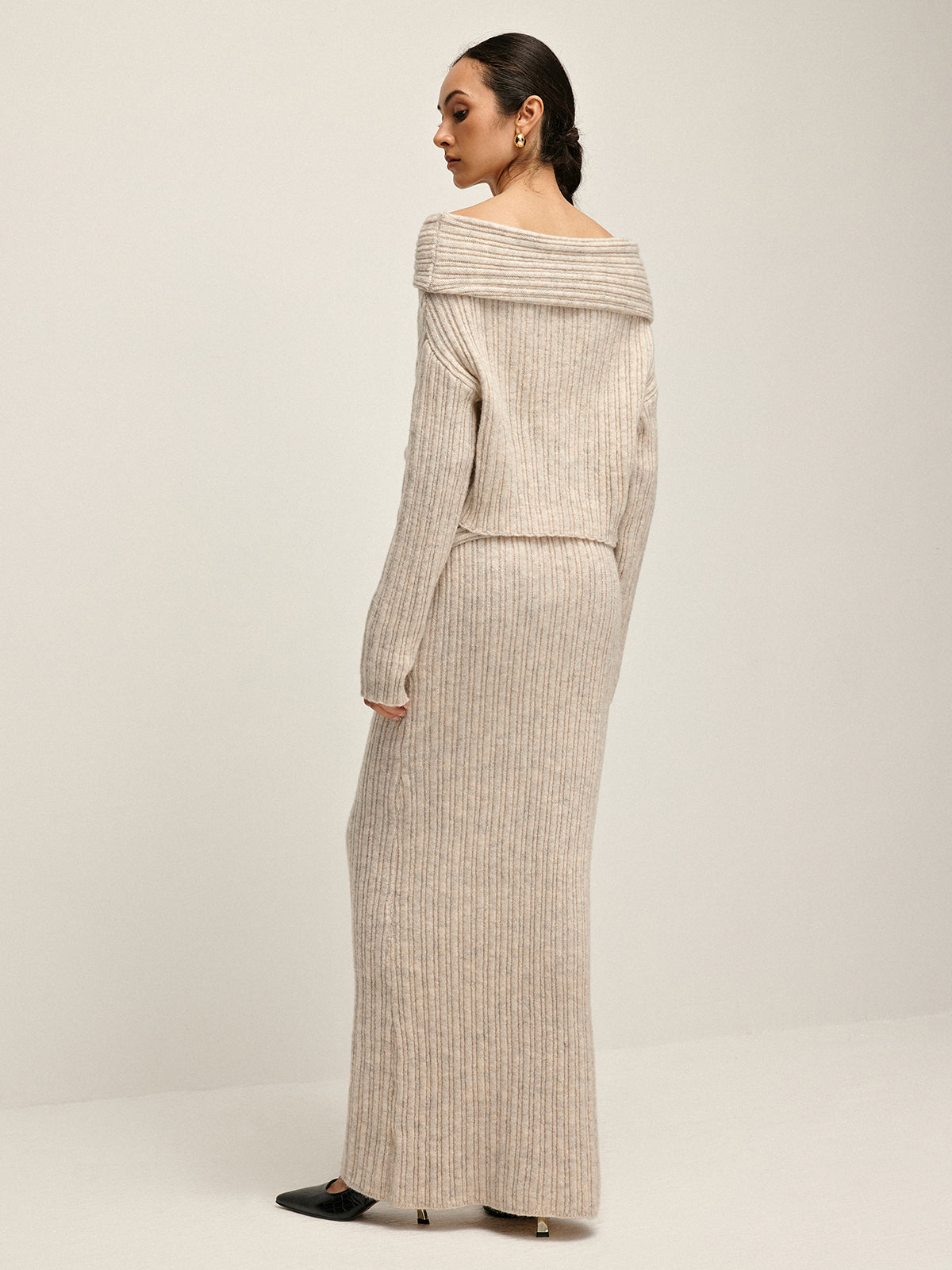 Beige Off-Shoulder Warme Sweater voor Dames - Amira