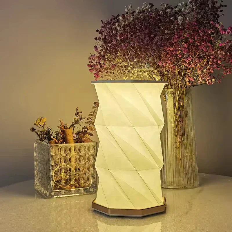 Compact Sculpted Table Lamp - Auravelle