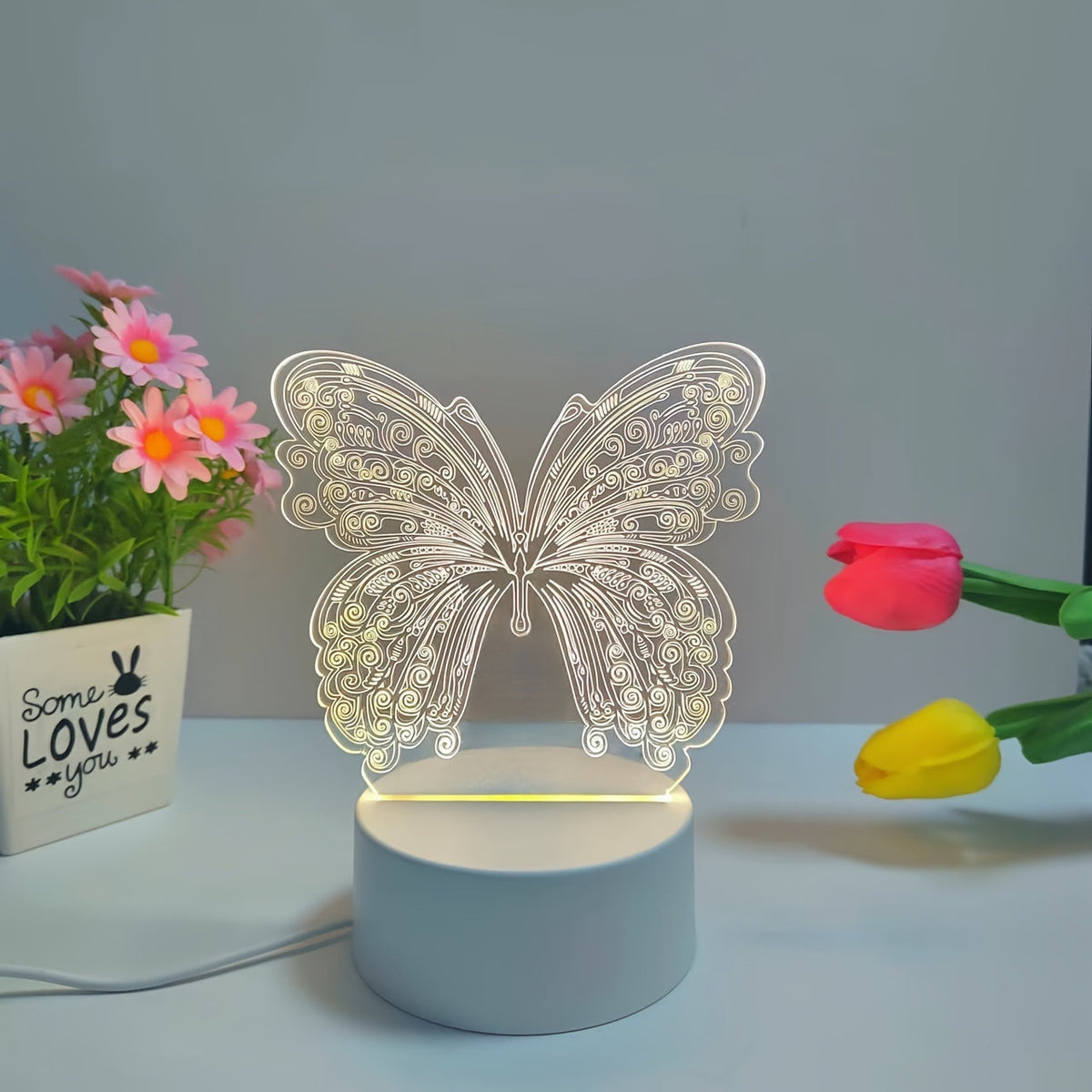 Geometric Butterfly Table Lamp - Novabutter