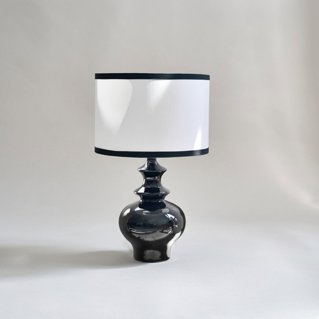 Vintage Inspired Table Lamp - Glarion