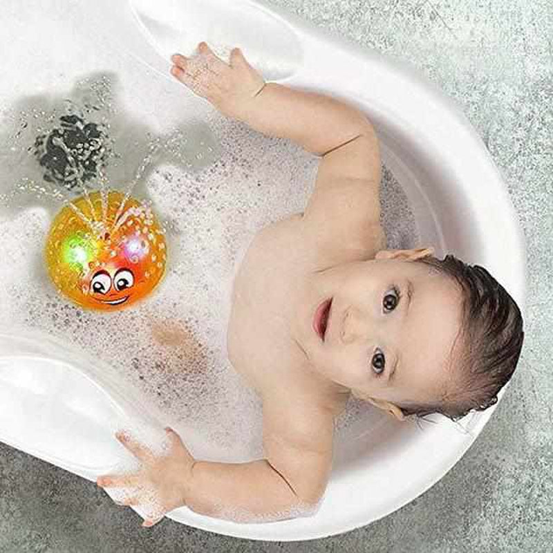 Badspeelbal met lichteffecten, fontein en aandrijving voor kinderen