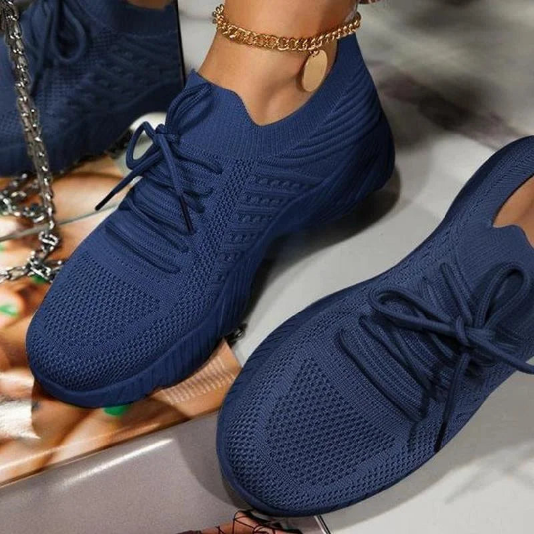 Lucht doorlatende chunky dames sneakers met veters – Saphira