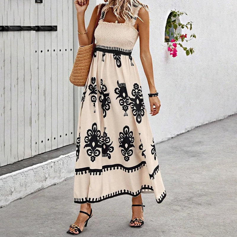 Trendy zomerjurk met een vrouwelijke silhoutte en wikkelontwerp – Sascha