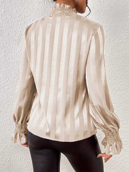 Satijnen Dames Blouse Met Lange Mouwen En Shirred Kraag – Noëlle