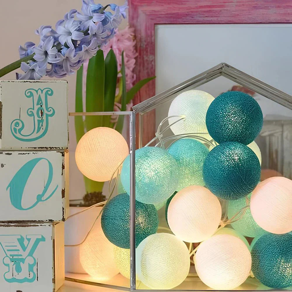 Sfeervolle Bolletjes Slinger - LumaBreeze