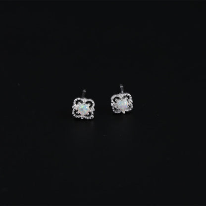 Delicate Vintage Oorbellen met Opaal - Seraphina