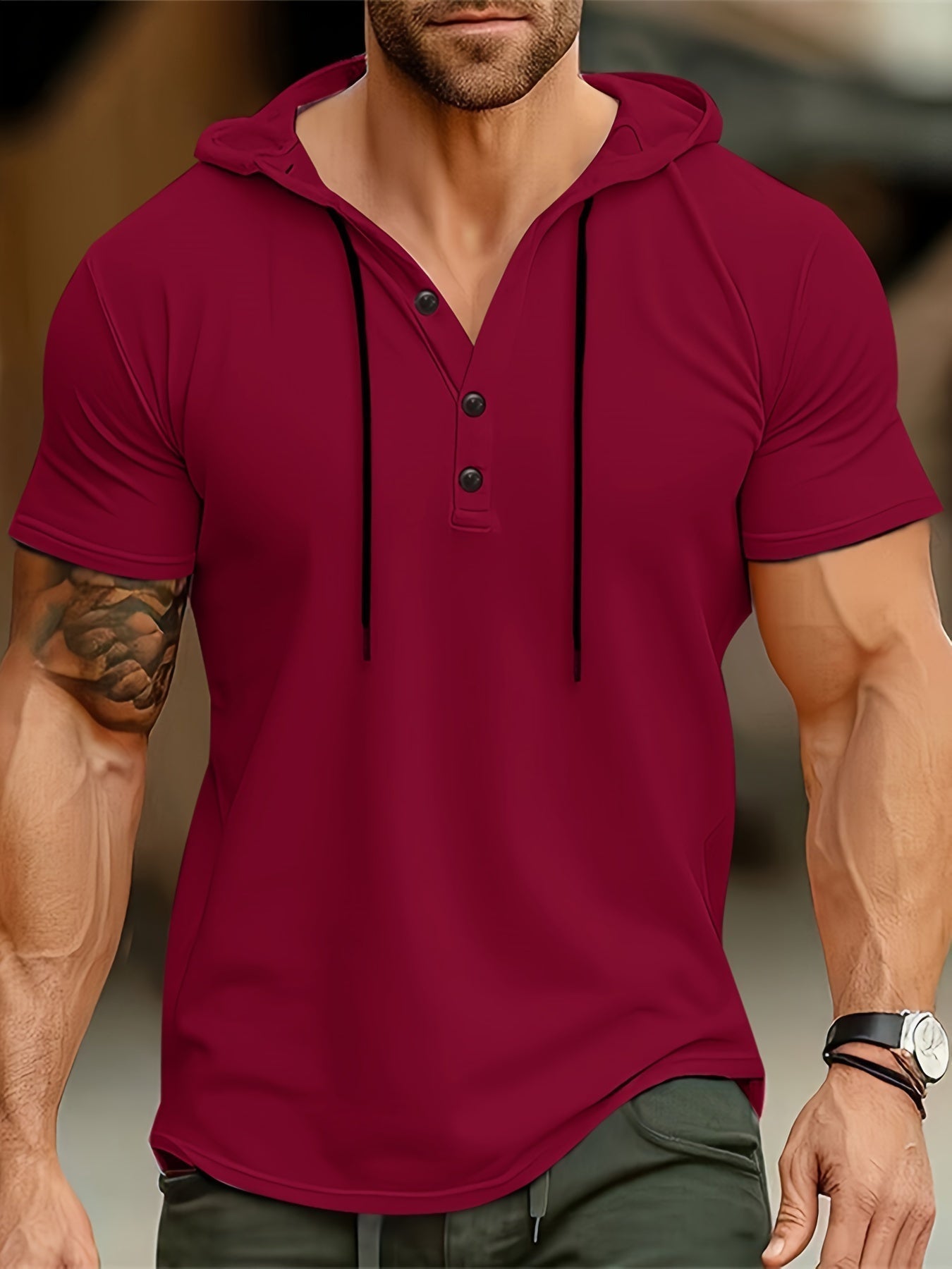 Heren T-shirt met Capuchon en Knoopsluiting – Mason