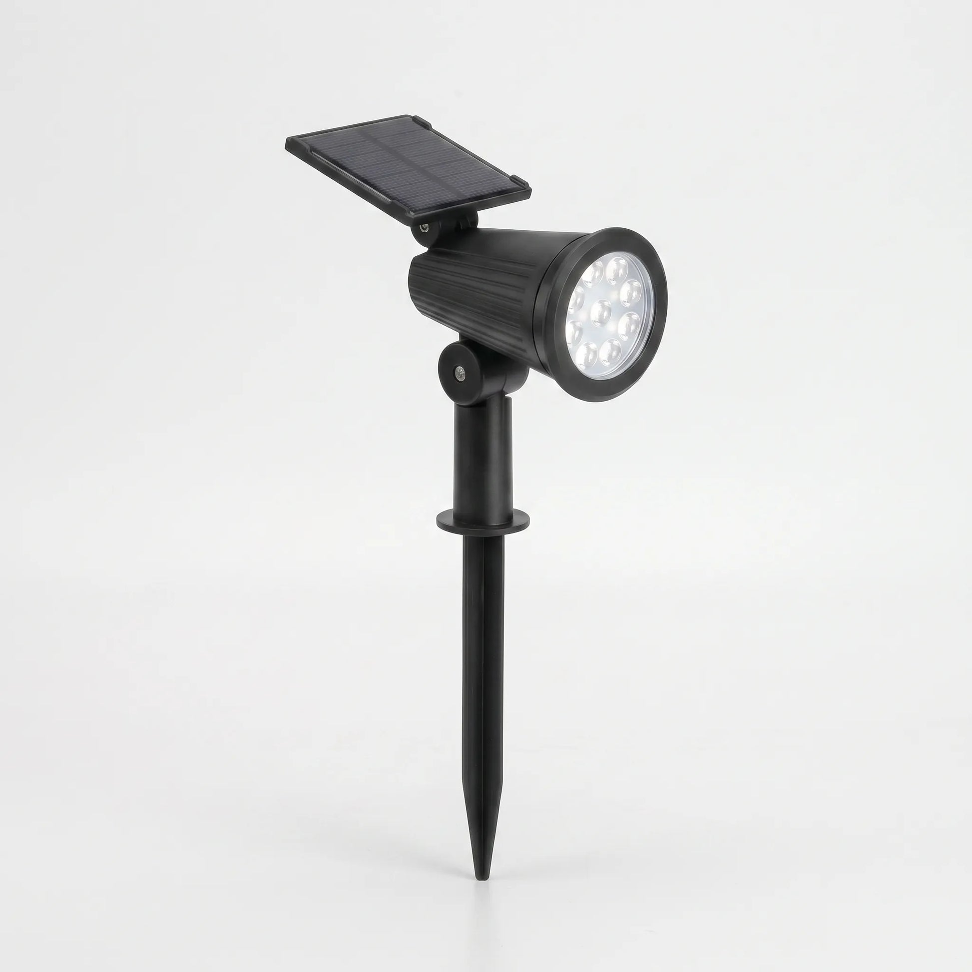 Adjustable Outdoor Solar Spotlight - Aurinox