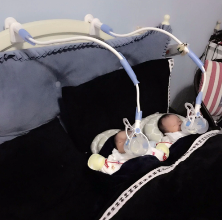 Handsfree babyfleshouder – Zelfstandig voeden gemakkelijk gemaakt
