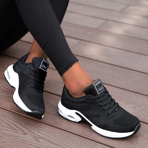 Dempende Dames Sneakers Voor Actieve Dagen Op De Been