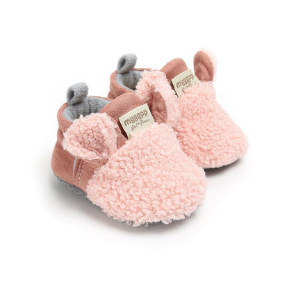 Zachte slipvaste loopschoentjes voor baby's met lammetjesmotief – Winterwonder Stapjeswarm