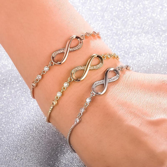 Stijlvolle en Verstelbare Infinity Armband - Nova