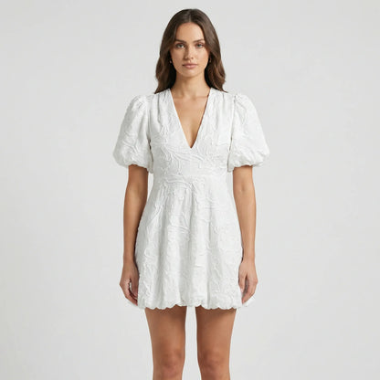 Kurzes Kleid Mit Tiefem V-Ausschnitt - Lois