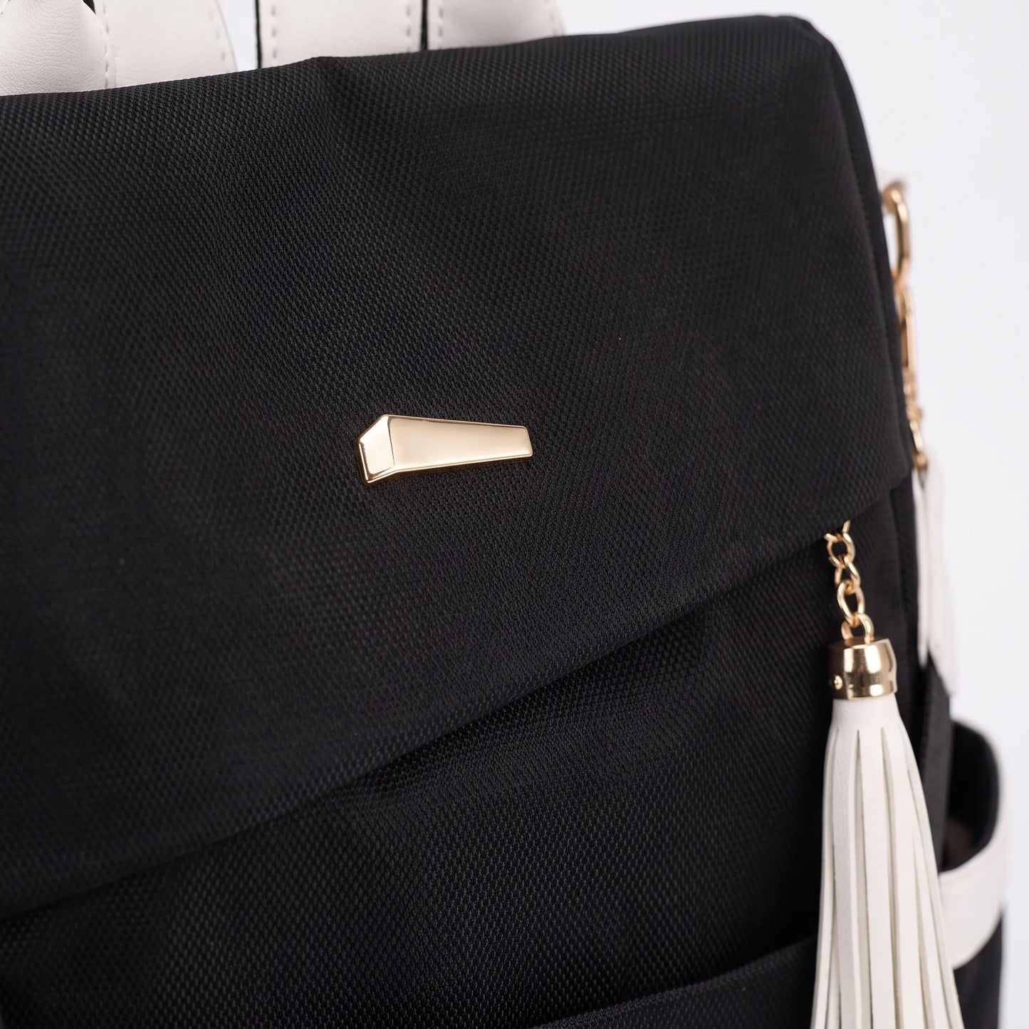 Minimalist Convertible Women's Day Rucksack - VersaTote