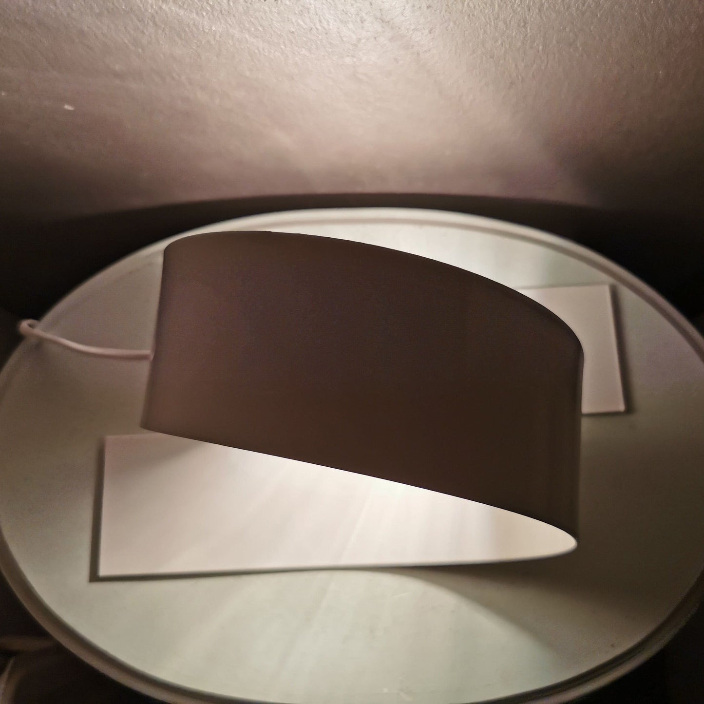 Minimalist Loop Table Lamp -  Modusol