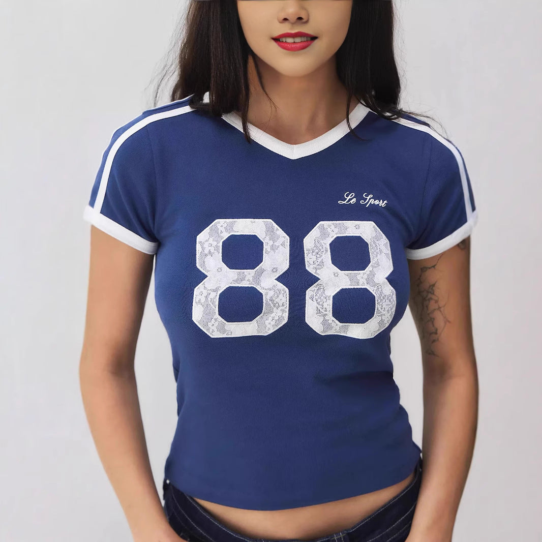 Trendy dames T-shirt met kantdetail en contrastmouwen - Yelina