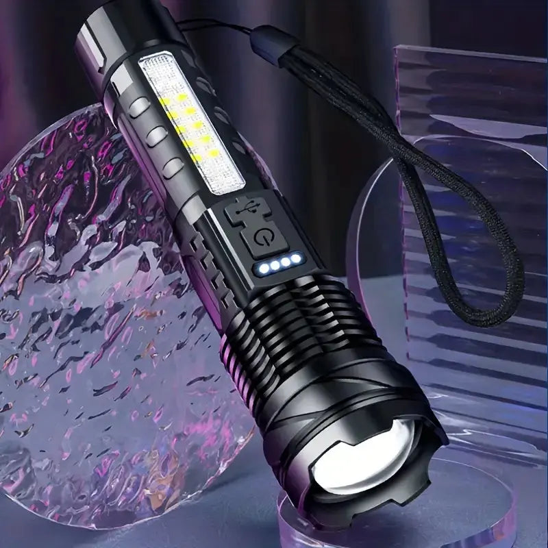 PowerBeam militaire zaklamp in zwart, detail