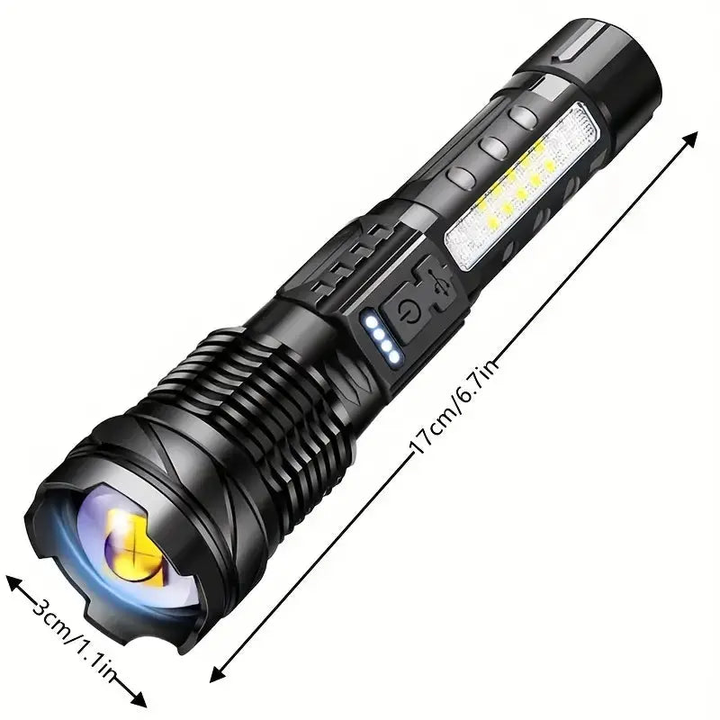 PowerBeam militaire zaklamp in zwart, detail