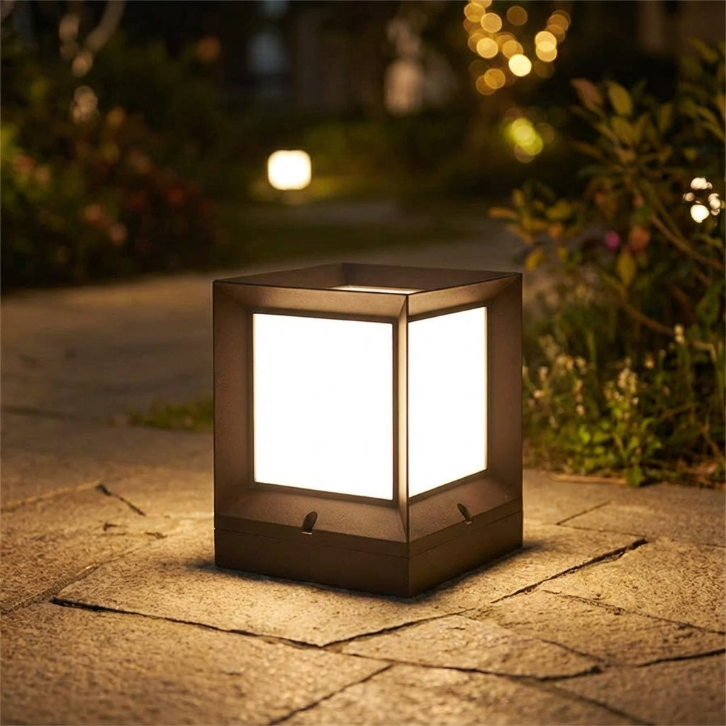 Outdoor Floor Lamp -  Pathvanta