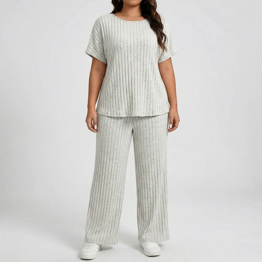 Plus Size Casual Two-Piece Outfit - Nadine