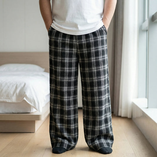 Plus Size Relaxed Plaid Pants - Domingo