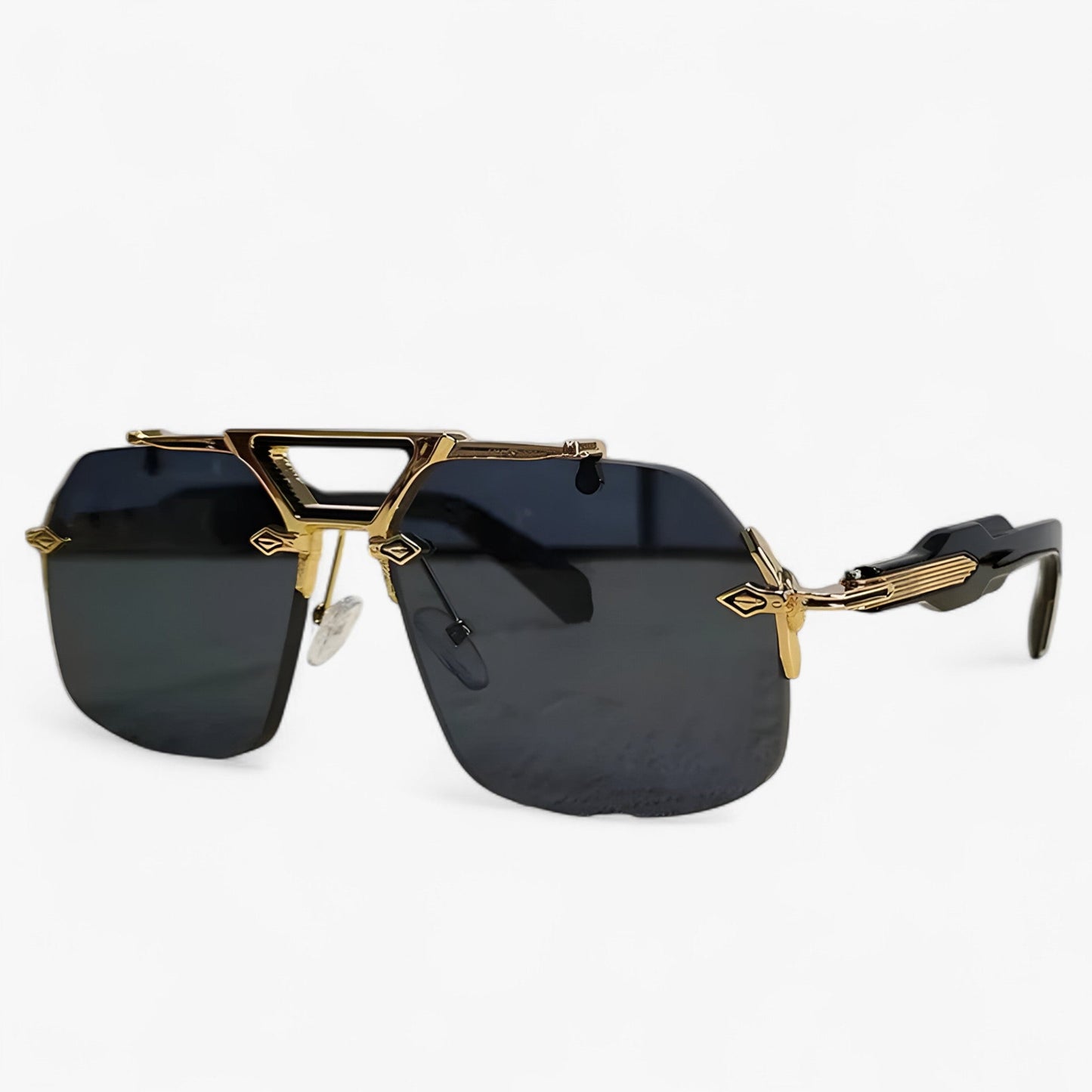 Randloze Oversized Zonnebril met Metalen Accenten – Vexor
