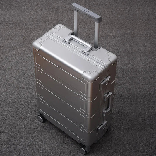 Aluminimum Hardshell Koffer – Pristina