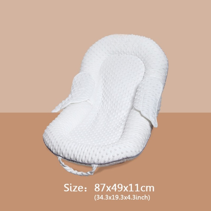 Ergonomisch babynest met rugsteun en mesh-ligvlak – Cosynido