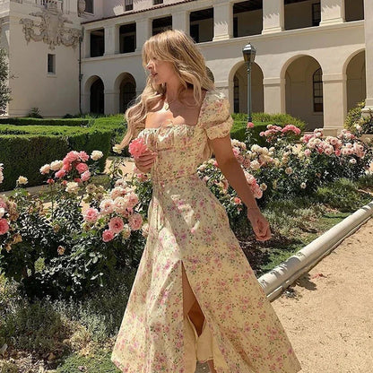 Lichte & Stijlvolle Zomerjurk met Bloemenprint en Korte Mouwen – Elina