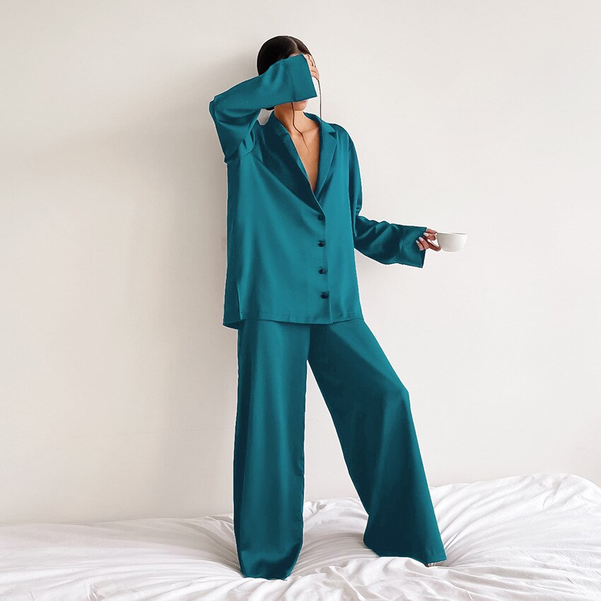Dames Satijnen Pyjamaset – Isabella