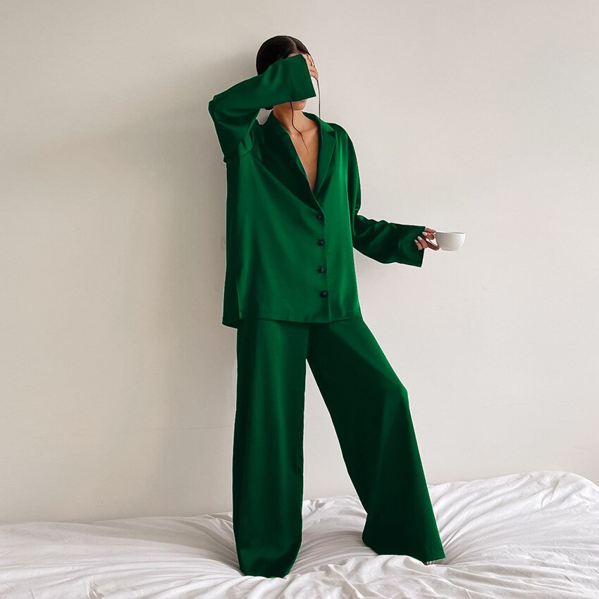 Dames Satijnen Pyjamaset – Isabella