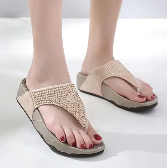 Comfortabele dames platform slippers met strass – Geneva