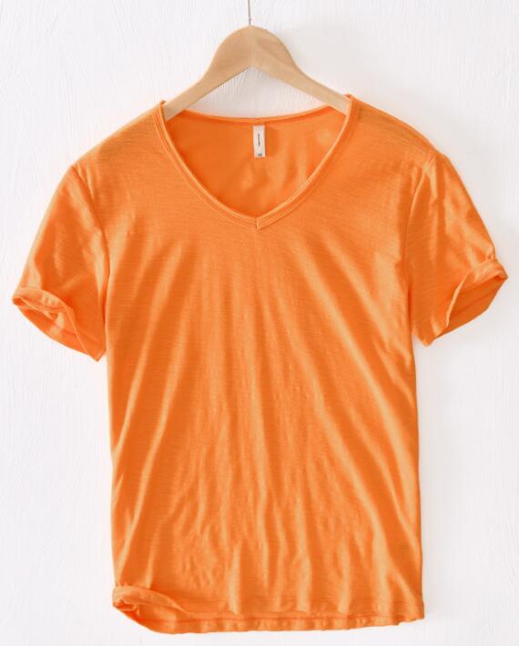 Lichte linnen V-hals shirt heren – Ademend & Zomerachtig – Thilo