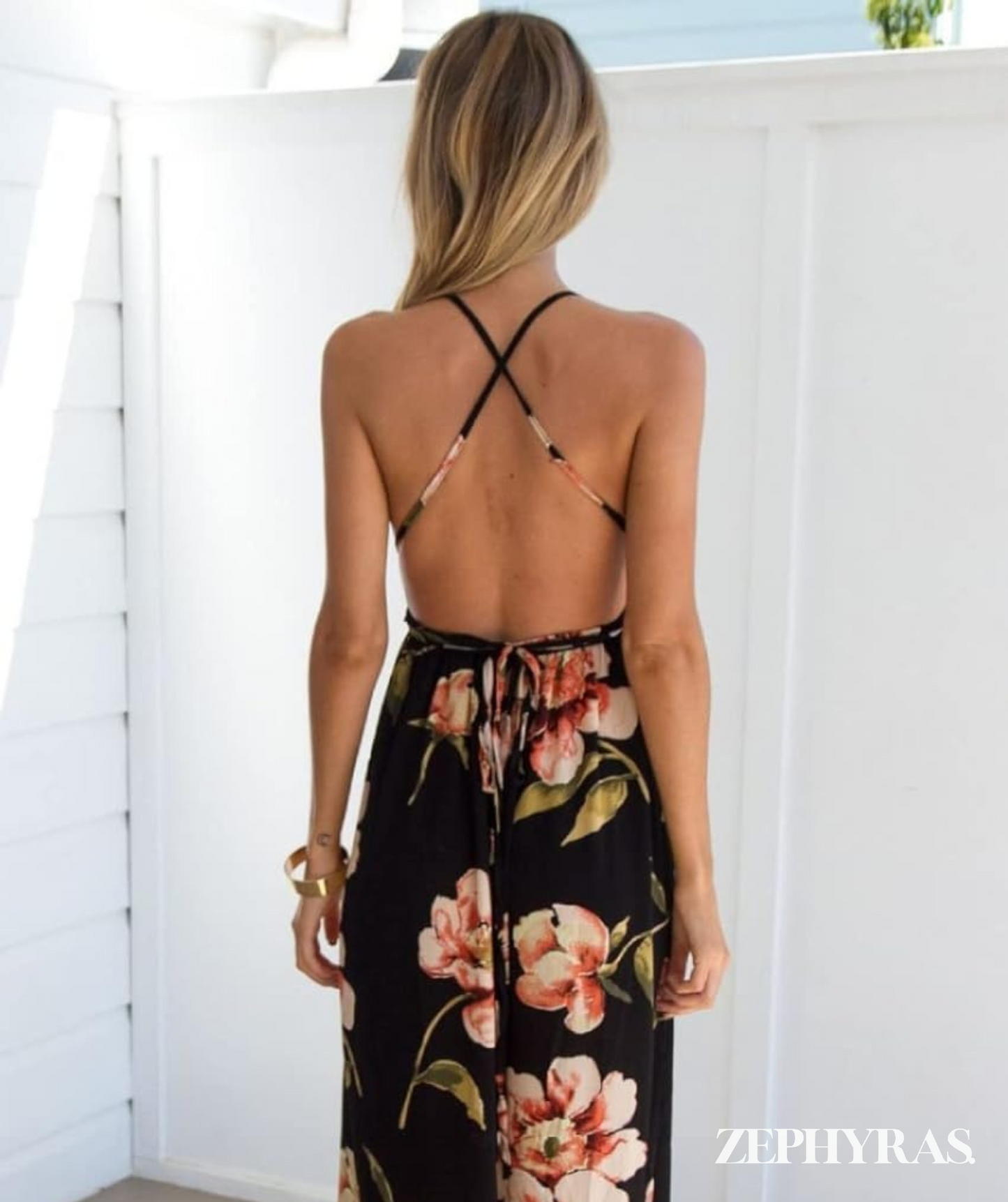 Zwarte Zomerjurk met Bloemenprint en Losse Pasvorm – Mayra