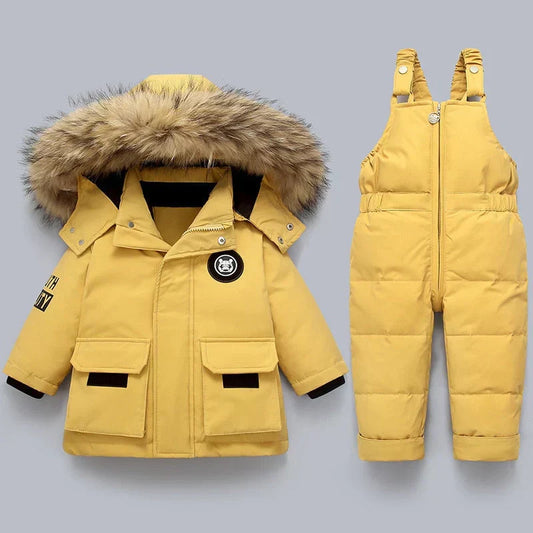 Winterset voor kinderen met gevoerde winterjas en sneeuwbroek met bretels – Emilie