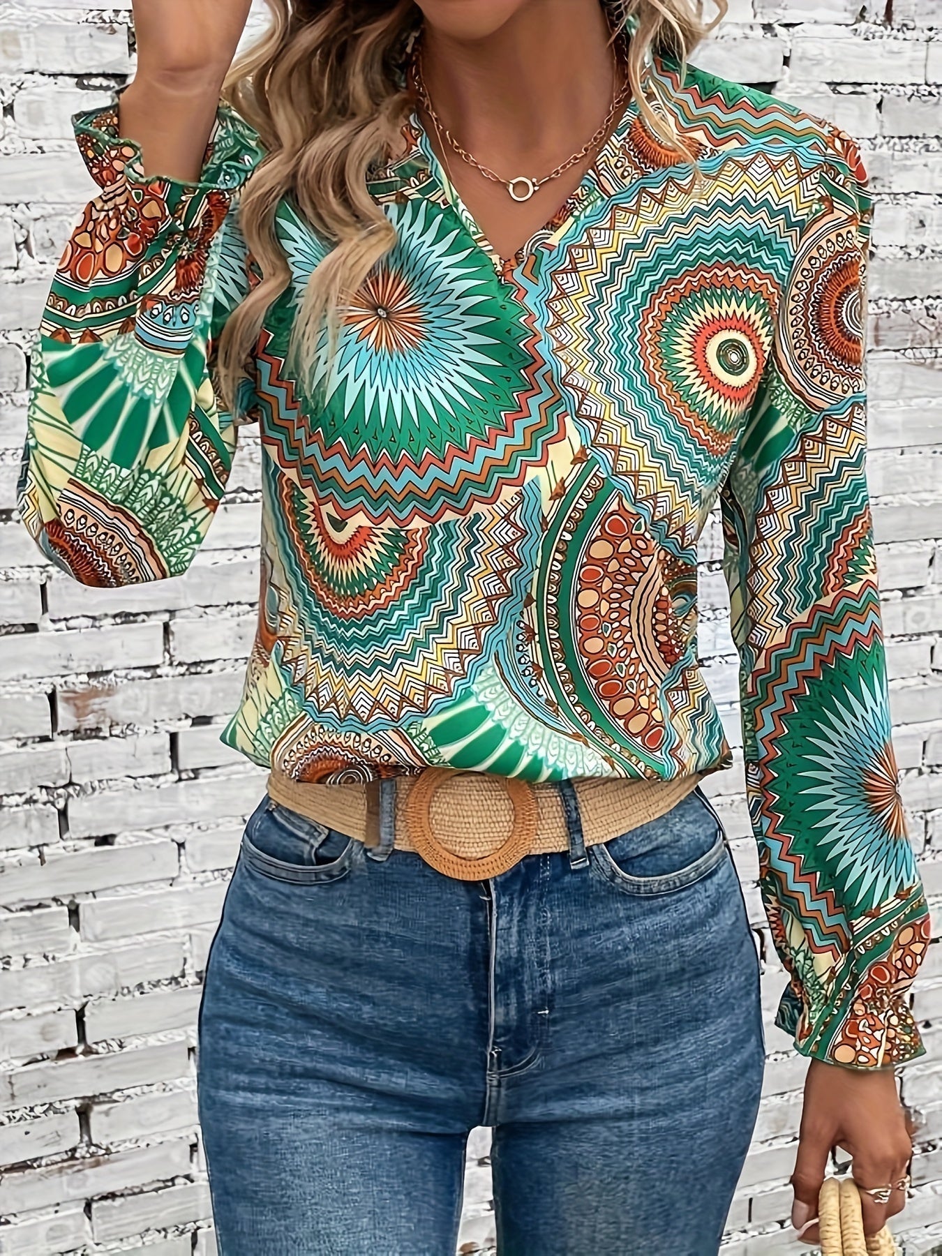 Damesblouse met bloemenpatroon & V-hals voor lente & herfst – Selina