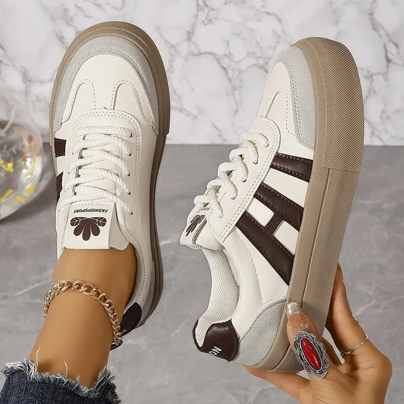 Modieuze plateau sneakers dames - Talia
