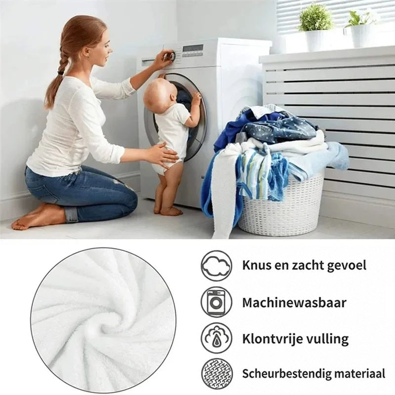 Collage met een moeder en peuter bij de wasmachine, plus een close-up van de zachte stof 10