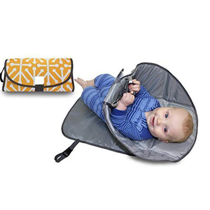 3-in-1 verschoningsmatje voor baby's met speelgoedhouder – WickelPlus (1 kopen, 1 gratis)