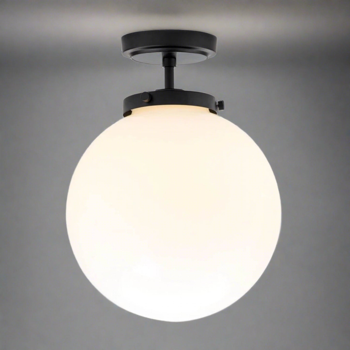 Luxe Bolvormige Plafondverlichting - LumiSphere