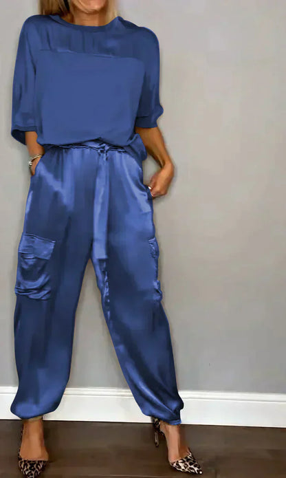 Stijlvolle & Luchtige Dames Satijnen Jumpsuit voor Bijzondere Gelegenheden – Yasmina