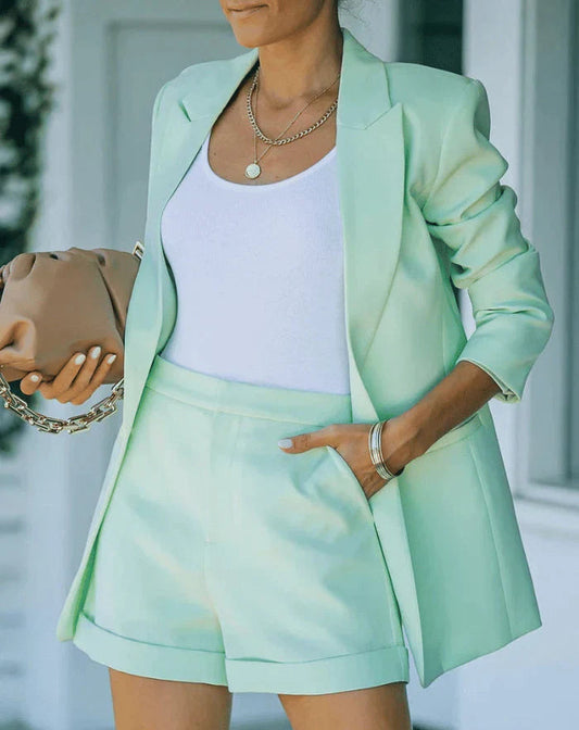 Trendy blazer set met shorts – Veelzijdig & Stylish – Larissa