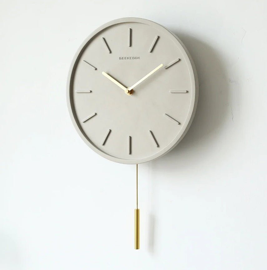 Cement Wandklok met Metalen Slinger - Tundra