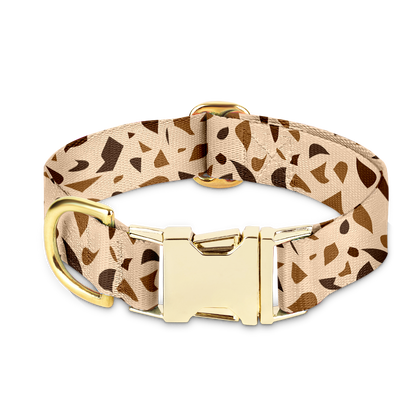 Hondenhalsband met Gouden Accenten – GoldenTerra