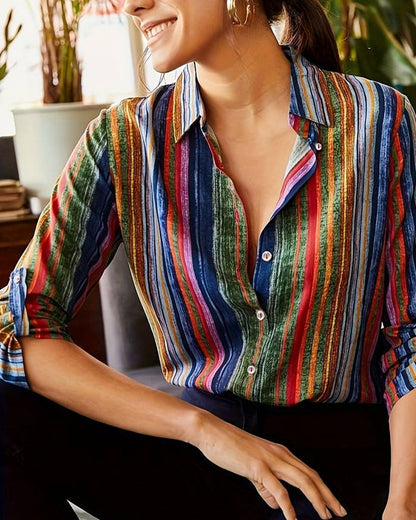 Gestreepte Damesblouse met Knopen – Sofia