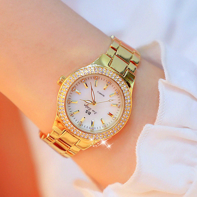 Dames Quartz Horloge met Glanzende Afwerking – Esmée