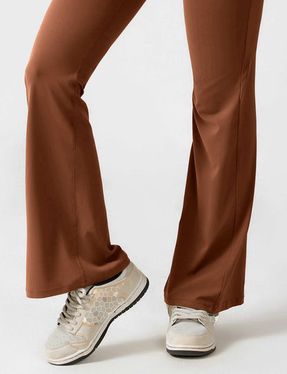 Rugvrije Jumpsuit met Uitlopende Broekspijpen - Liv