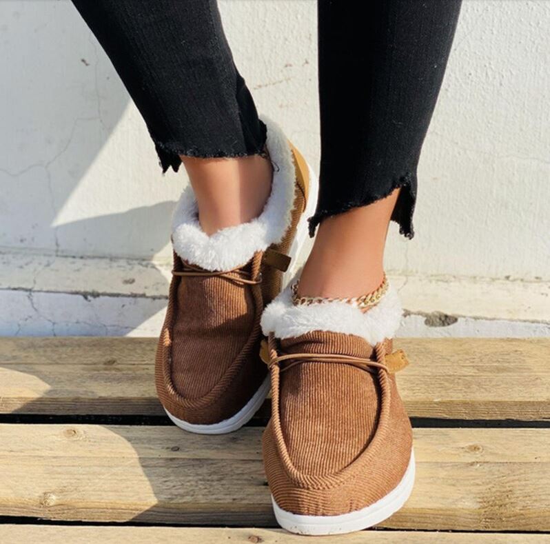 Casual Shoes™