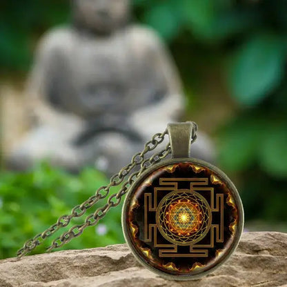 Sri Yantra Koepel Hanger Ketting