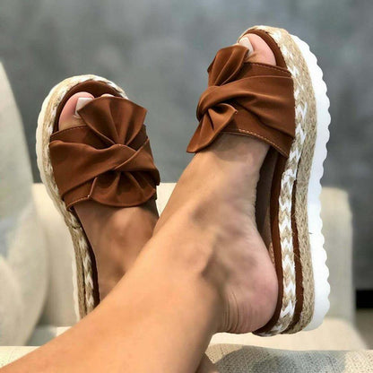 Plateau Sandals with Knot™